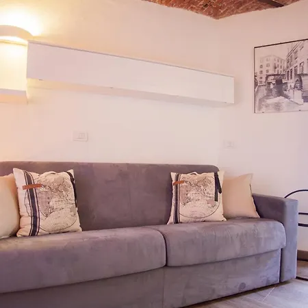 Arco Della Pace Mono 2Pax - Wifi- Full Opt Apartamento